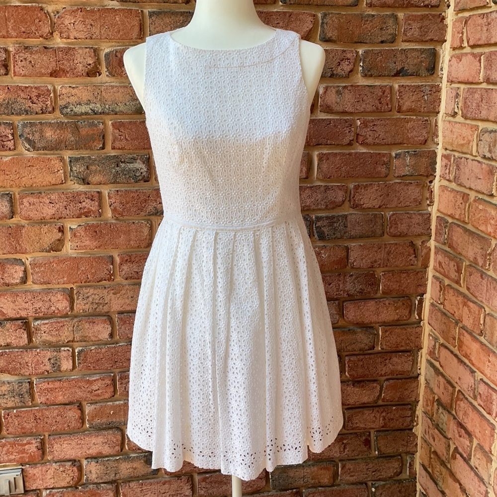 Shoshanna Eyelet A Line Cocktail Dress Women's 6 White‎